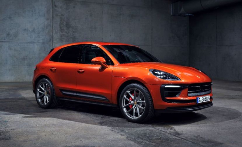 PORSCHE MACAN