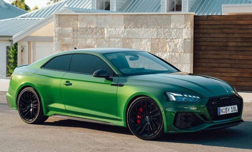 AUDI RS 5