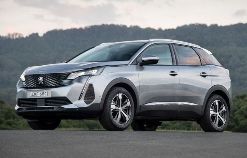 PEUGEOT 3008