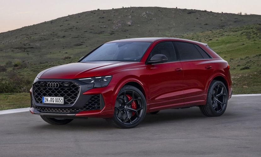 AUDI RS Q8